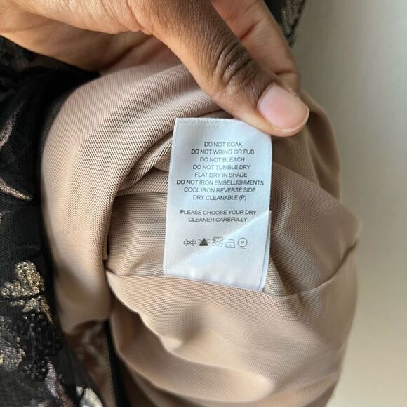 Bronx‎ & Banco Black Sheer Mesh Floral Embroidered Sheath Cocktail Dress Size 4 - Picture 10 of 10